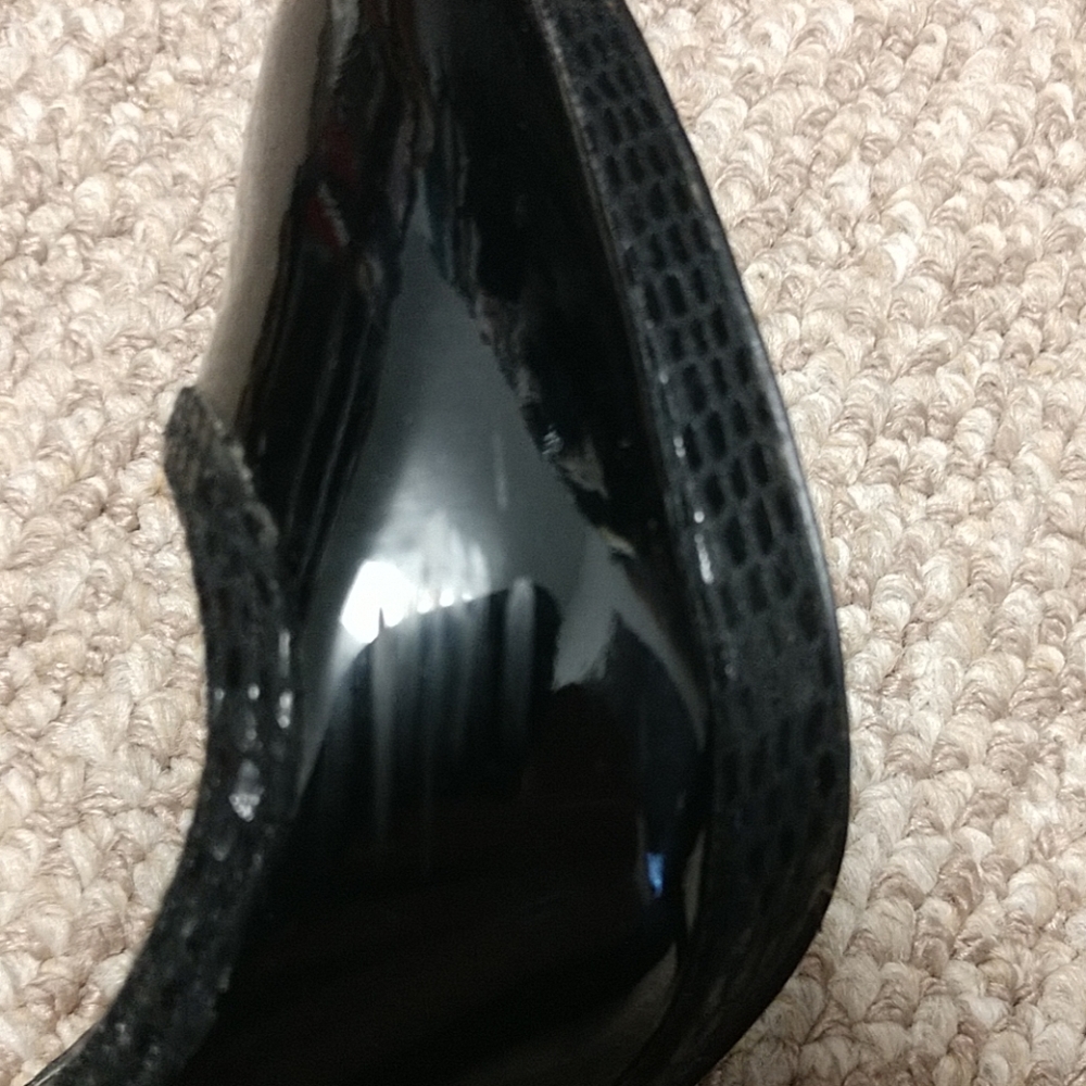 Shoes - Picture 4 of 5